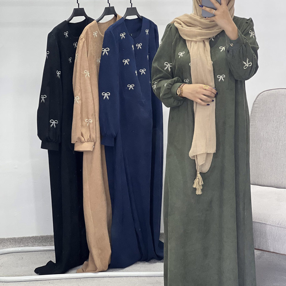 مانتو عبایی طرح پاپیون - Image 2