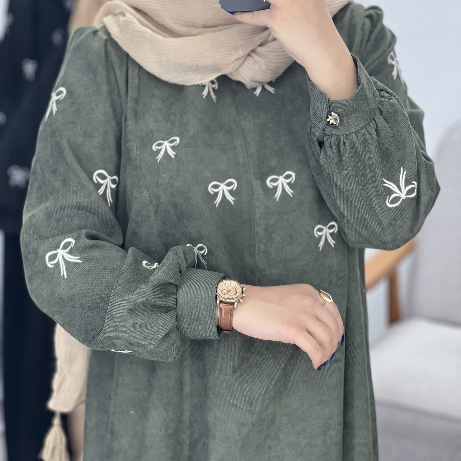 مانتو عبایی طرح پاپیون